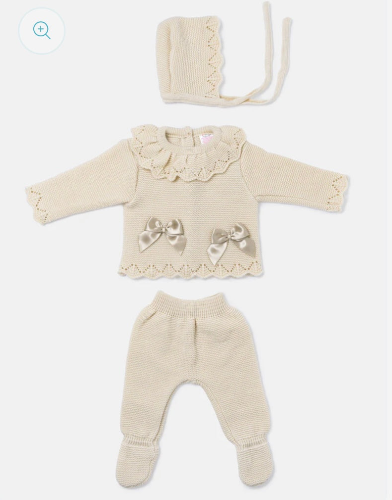 Beige Baby Girls Three Piece Box Set , Top, Trousers & Bonnett , 0-3 Months